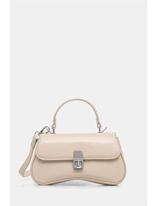 Kabelka červená barva