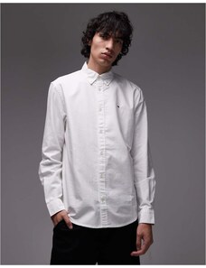 Tommy Jeans regular oxford shirt in white