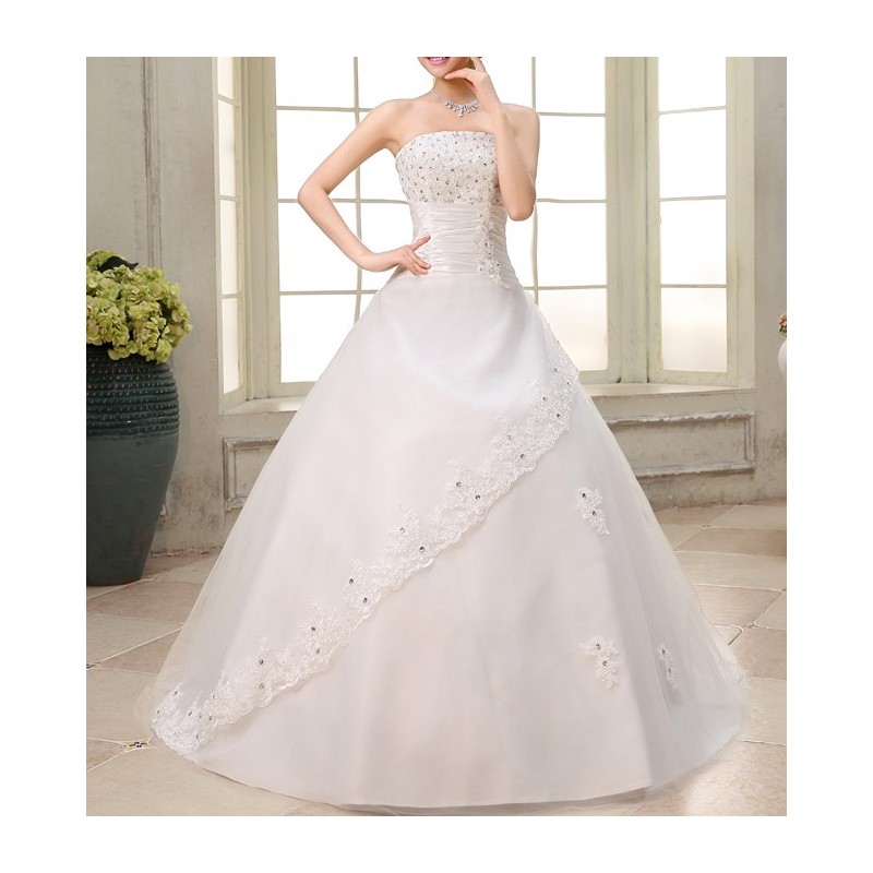 PlesovaModa.cz luxusní svatební šaty krémové Donna Barva: Krémová, Velikost: L