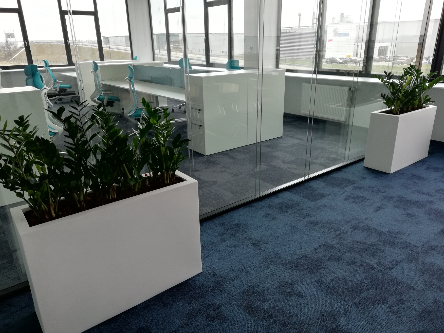 Osvetleni.com Květináč Monumo LONGERINO Barva: Antracit, Odvod vody: Ano