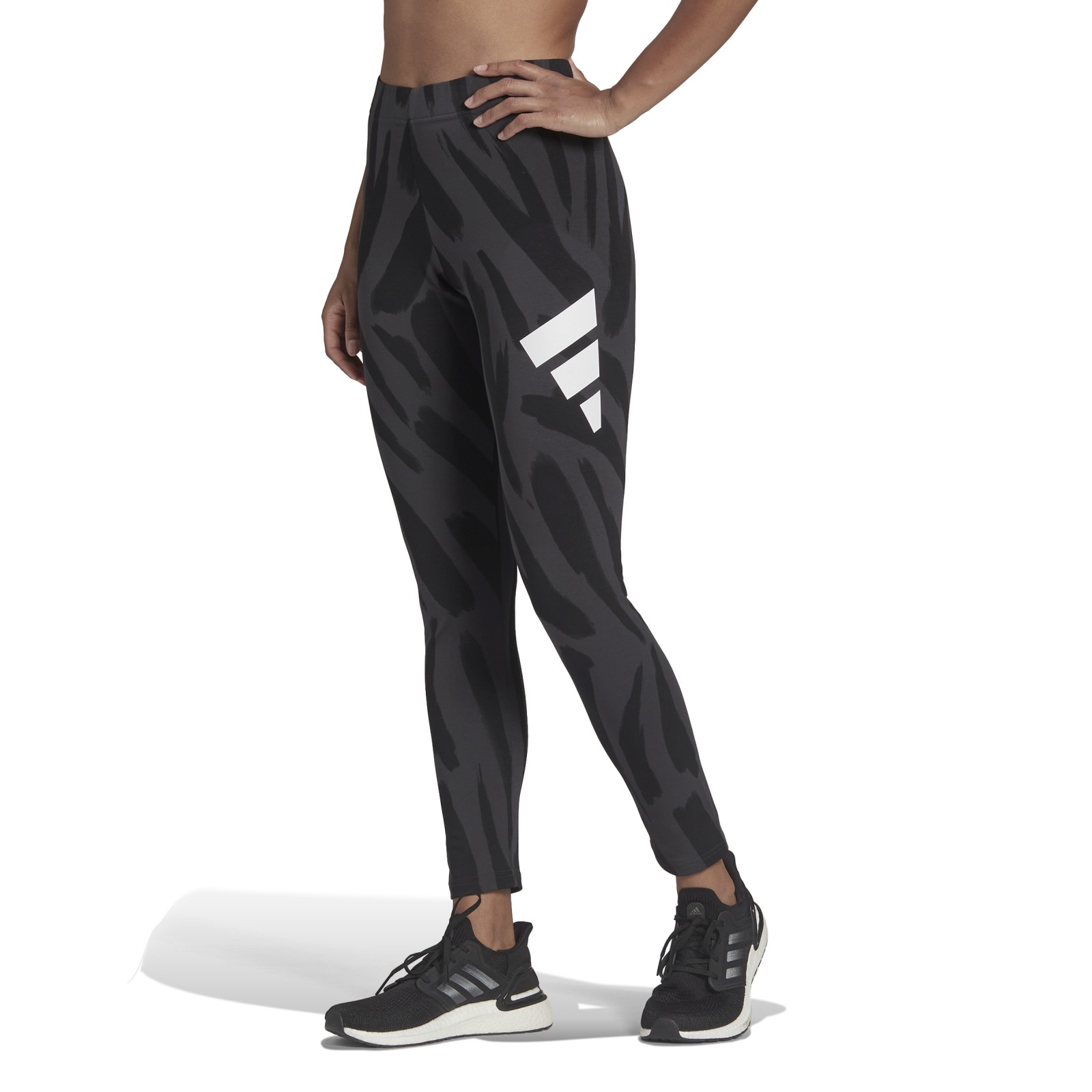 adidas Performance adidas Sportswear Future Icons Feel Fierce Graphic Leggings MULTCO/CARBON/BLACK