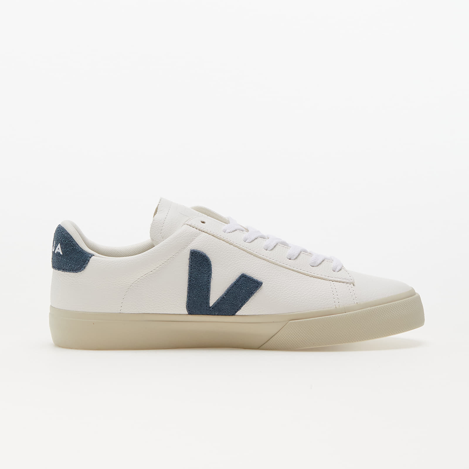 Veja Campo Chromefree Leather Extra-White/ California