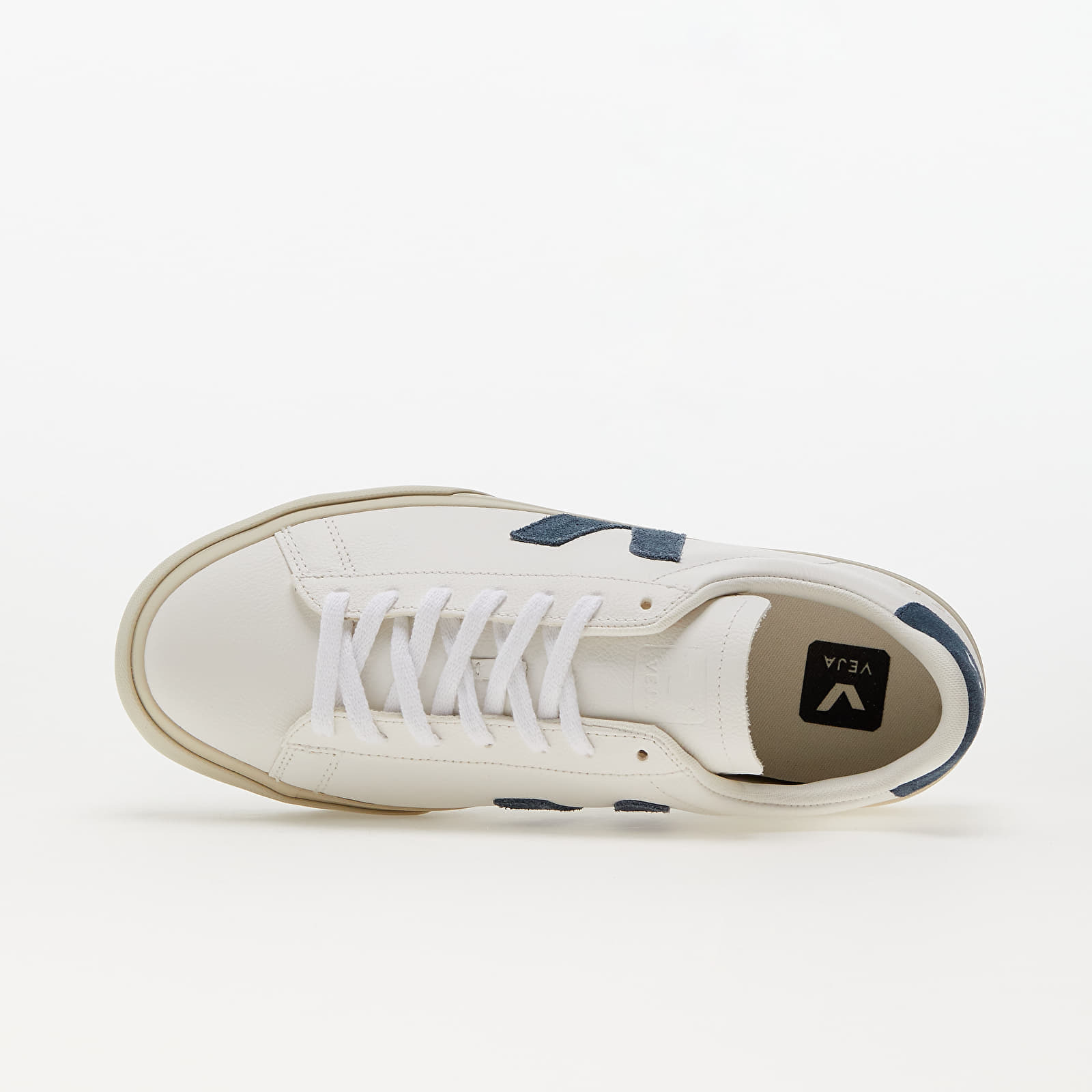 Veja Campo Chromefree Leather Extra-White/ California