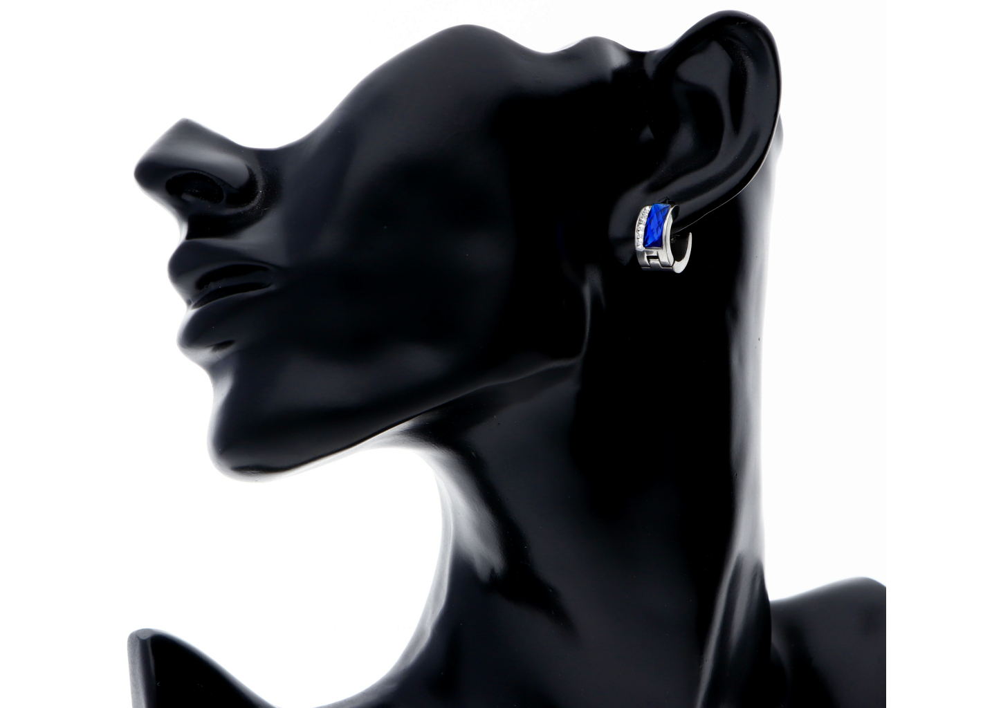 Ewena Náušnice ocelové se skleněným proužkem modrá