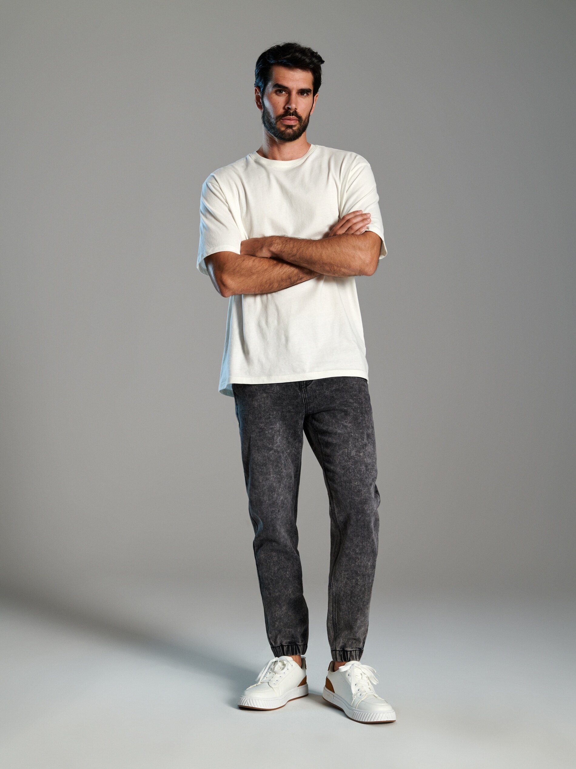 Sinsay - Džínové joggery - šedá