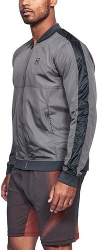 under armour sportstyle wind bomber