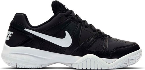 nike city court 7 junior trainers