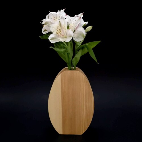 AMADEA Dřevěná váza oblá, masivní dřevo, výška 18 cm - GLAMI.cz