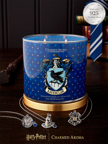 Charmed Aroma Vonná svíčka Harry Potter - hrdost Havraspáru (+stříbrný  náhrdelník) 340g - GLAMI.cz