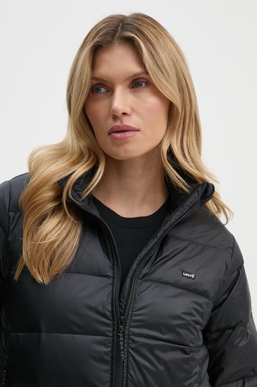 Péřová bunda Levi's dámská, černá barva, přechodná, A8320