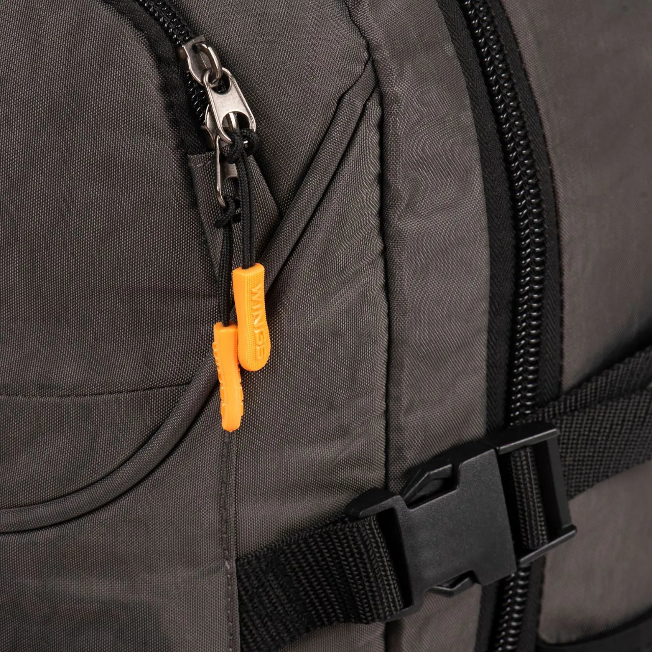 Wings šedý cestovní batoh/kufr TURNSTONE Šedá