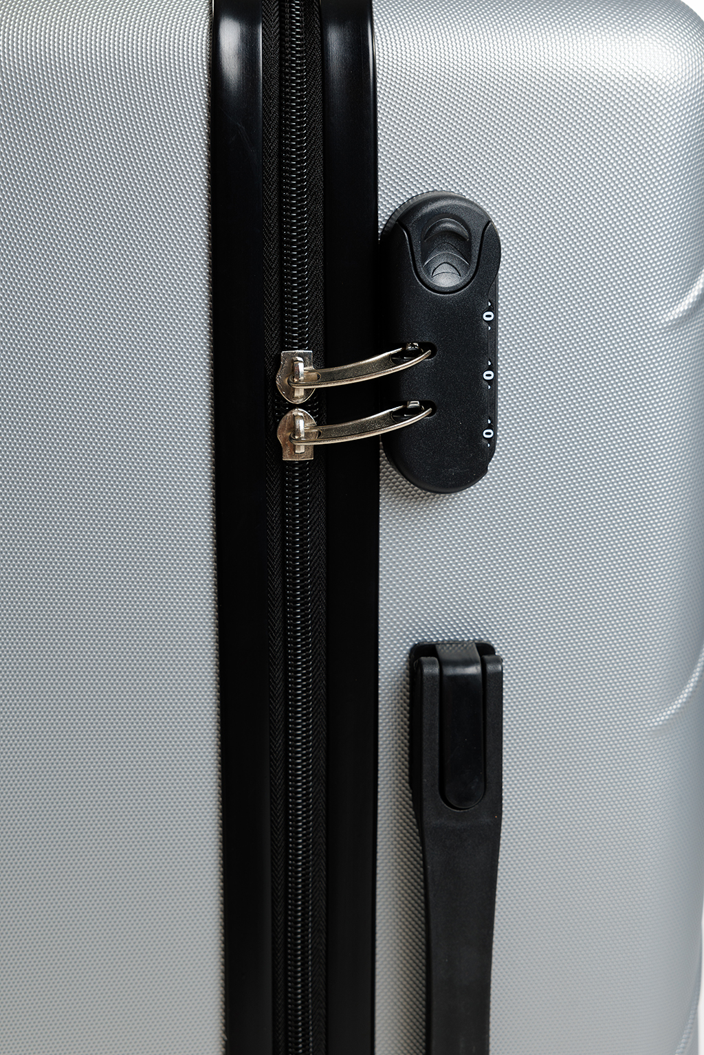 Cestovní kufr ENM - stříbrný 67 l