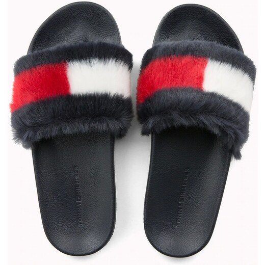 Tommy Hilfiger tmavě modré chlupaté pantofle Funny Fur Pool Slide - 37 -  GLAMI.cz