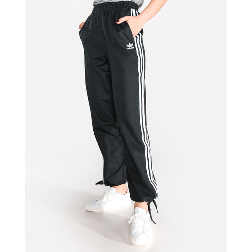 adidas Originals Knotted Tepláky Cerná Glami.cz adidas Originals Knotted Tepláky Cerná Glami.cz