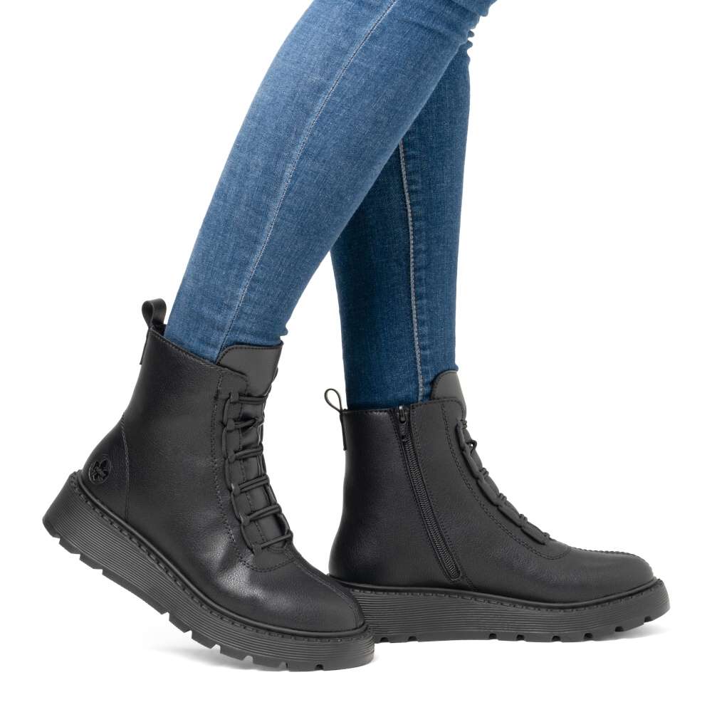 Dámská kotníková obuv RIEKER 70450-00 černá