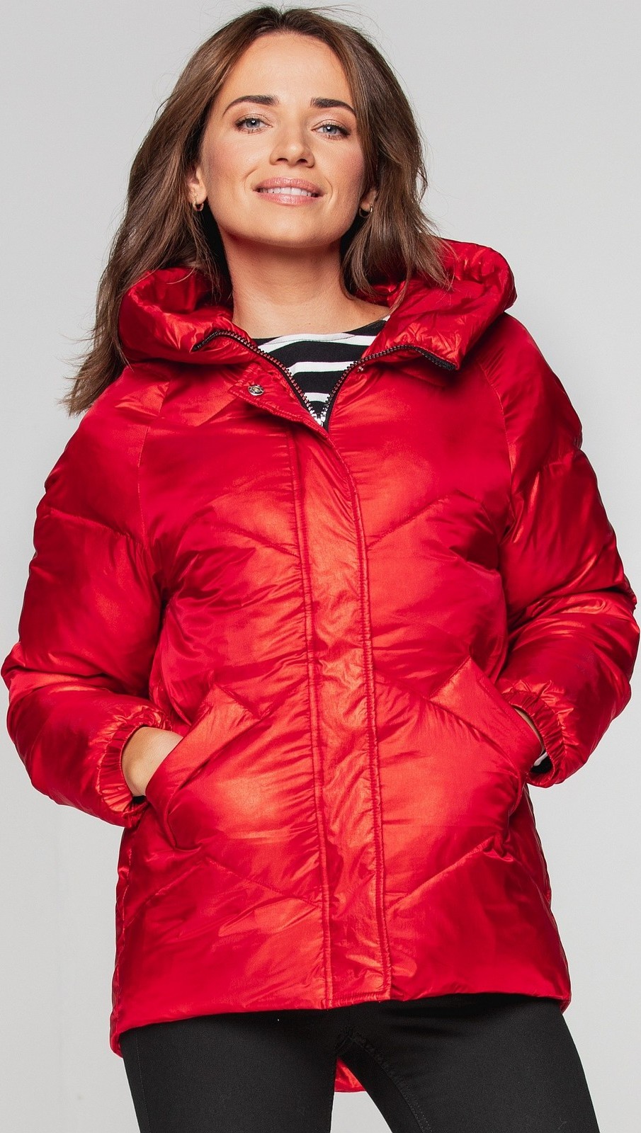 Perso Červená dámská přechodová prošívaná bunda se srdíčkem na zádech