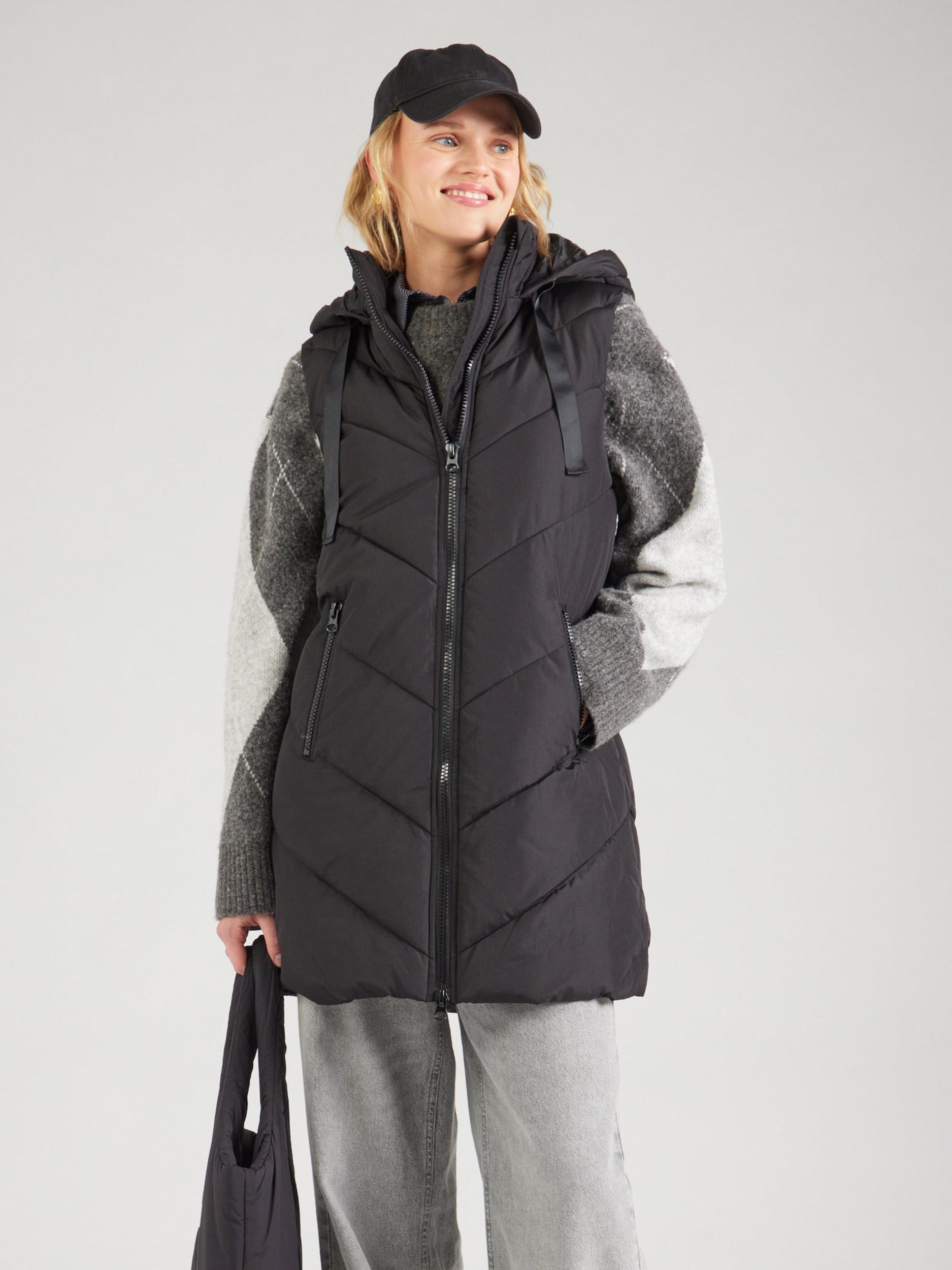 JDY Vesta 'JDYSkylar' černá