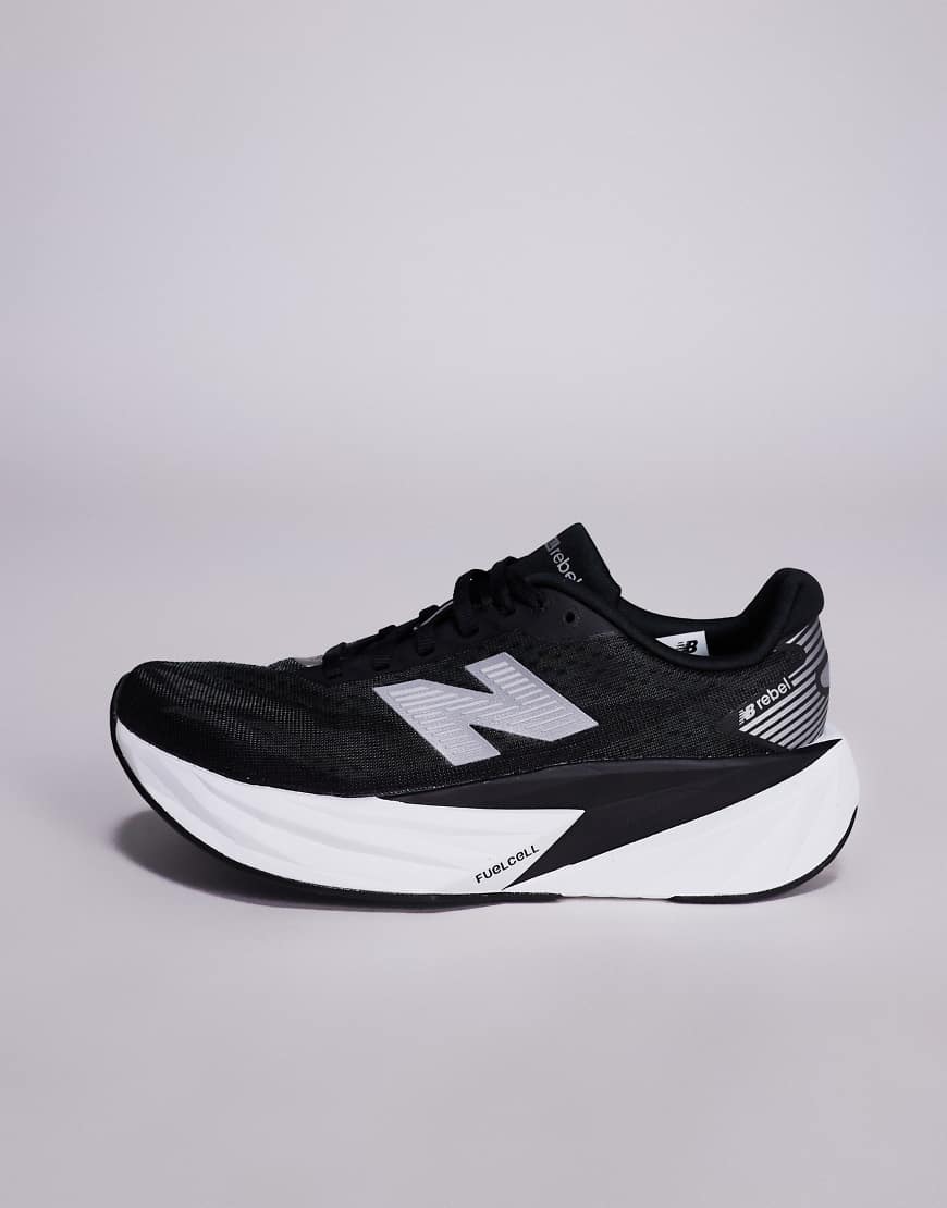 New Balance Fuelcell Rebel v5 womens running trainers in black-Yellow