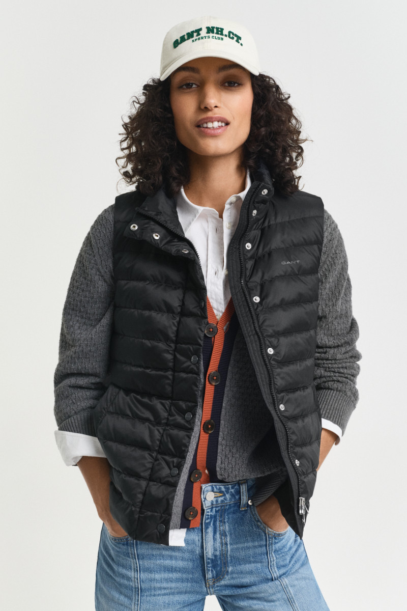 VESTA GANT LIGHT DOWN VEST BLACK