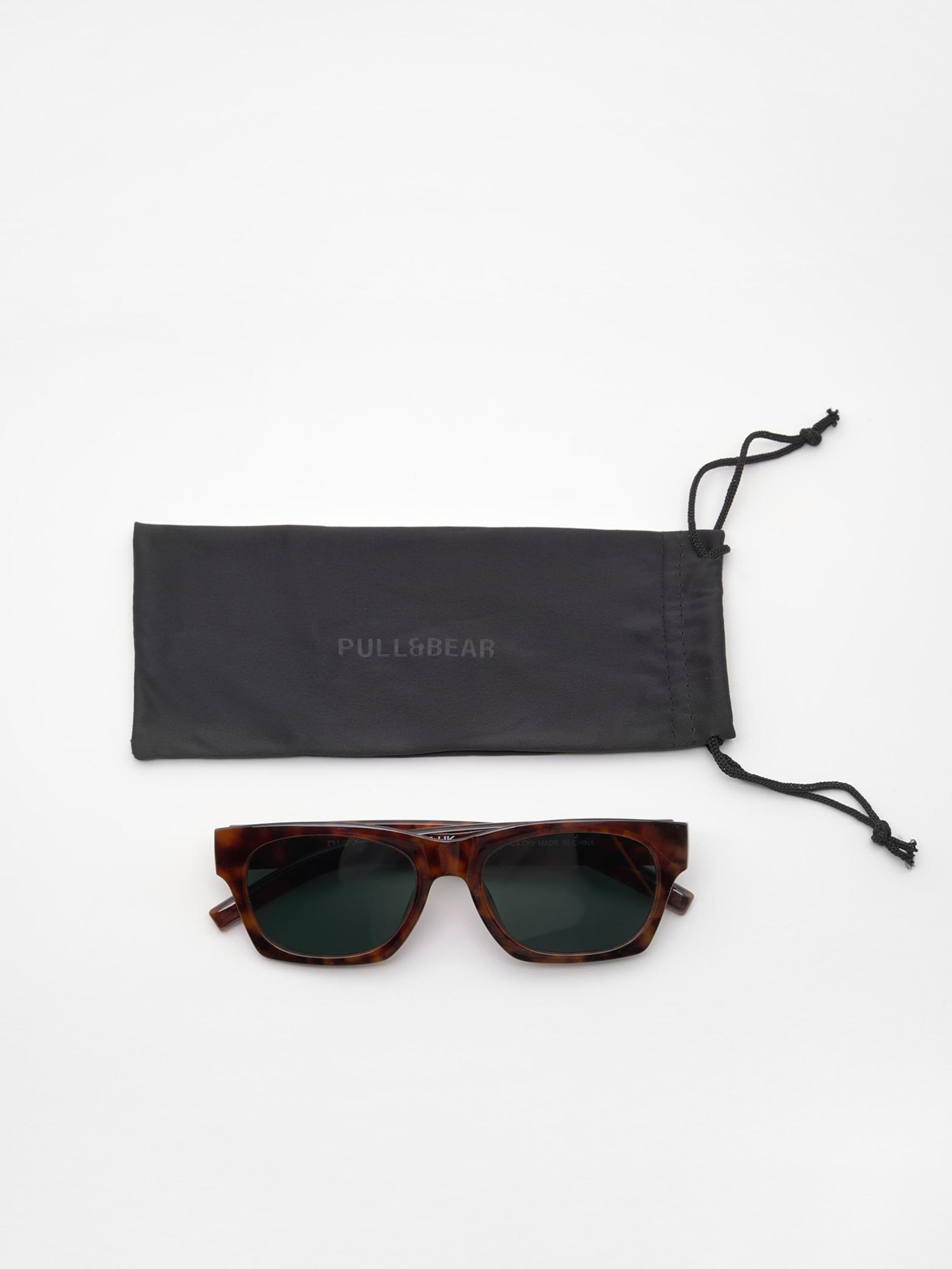 Pull&Bear Sluneční brýle koňaková / černá