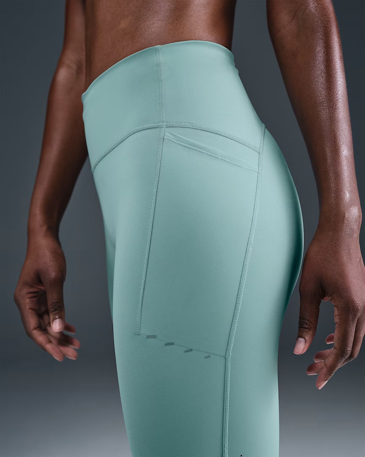 Nike Swift Womens High-Waisted 7/8 Running Leggings with Pockets CANNON/REFLECTIVE SILV 017