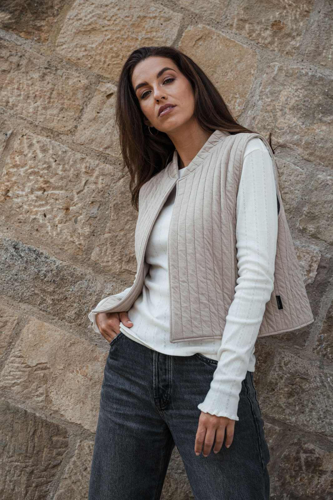 youngprimitive - Vesty Erin - Oat