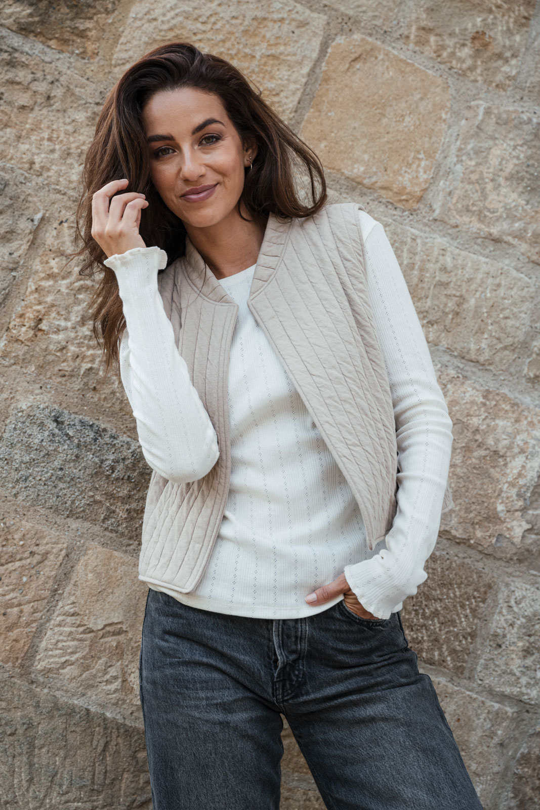 youngprimitive - Vesty Erin - Oat