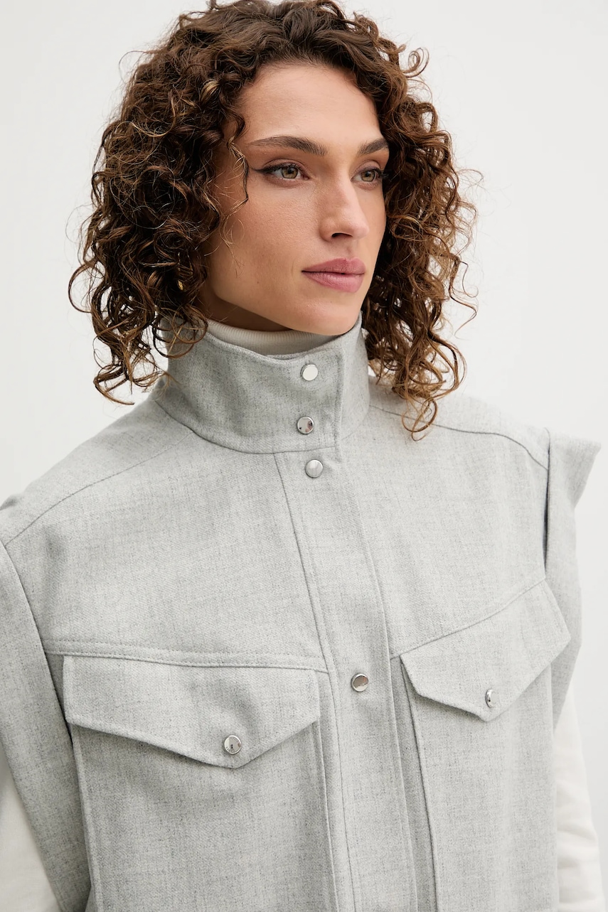 Vesta s přídavkem vlny BOSS Orange C_Jaflesti