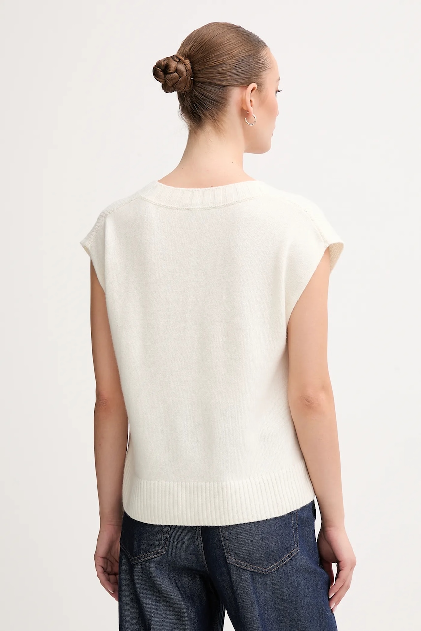 Vesta s přídavkem vlny United Colors of Benetton