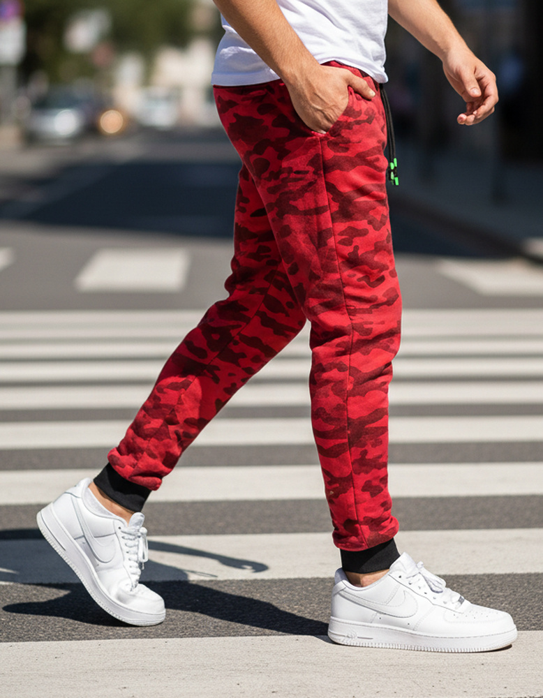 BASIC Červené pánské maskáčové tepláky Červená