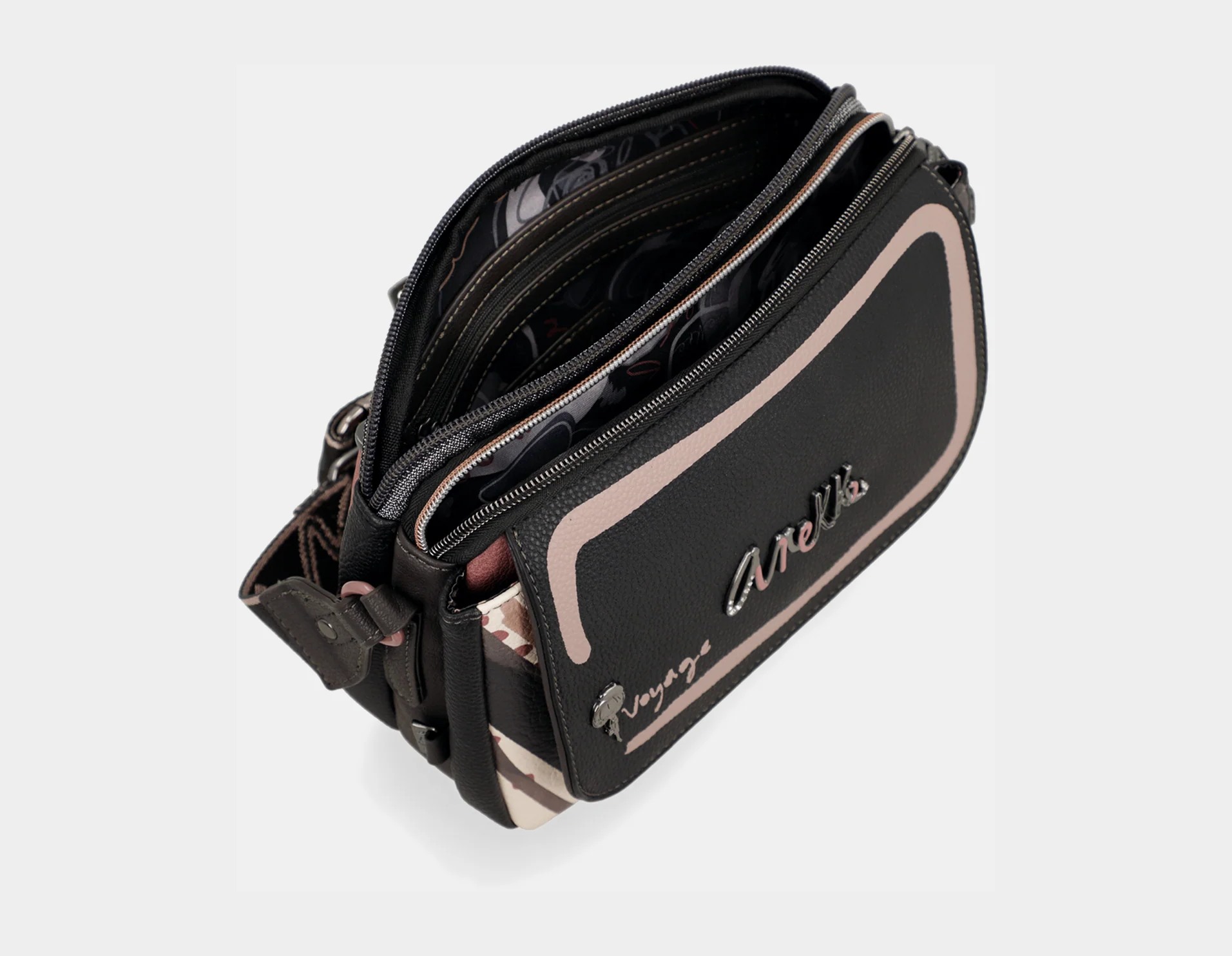 Anekke crossbody kabelka s klopou Parisian