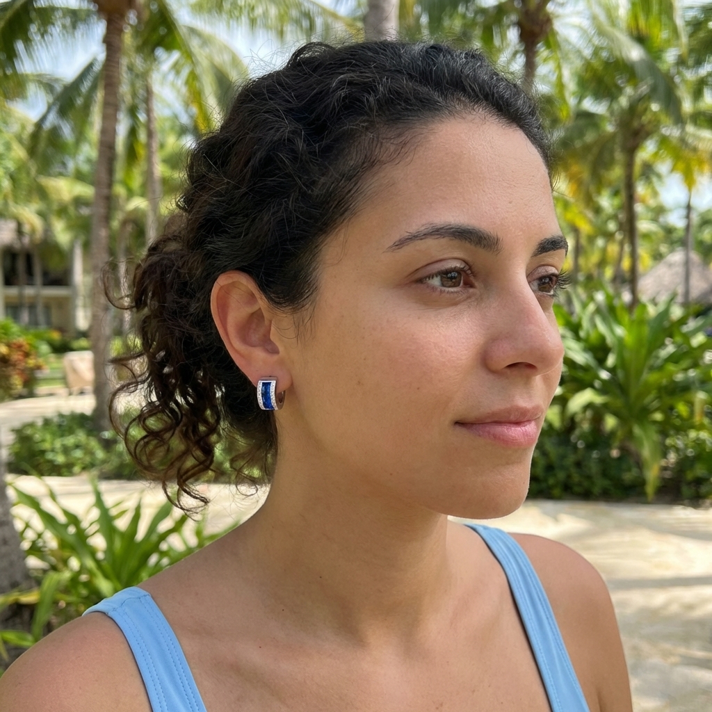 Ewena Náušnice ocelové se skleněným proužkem modrá