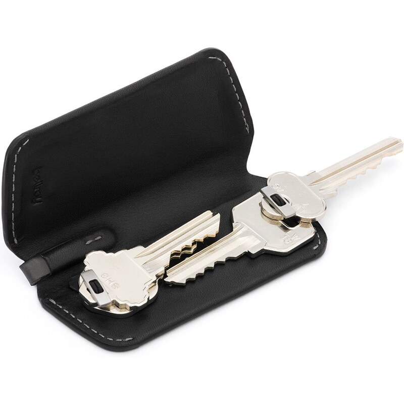 Kožená klíčenka Key Cover Plus od Bellroy - černá