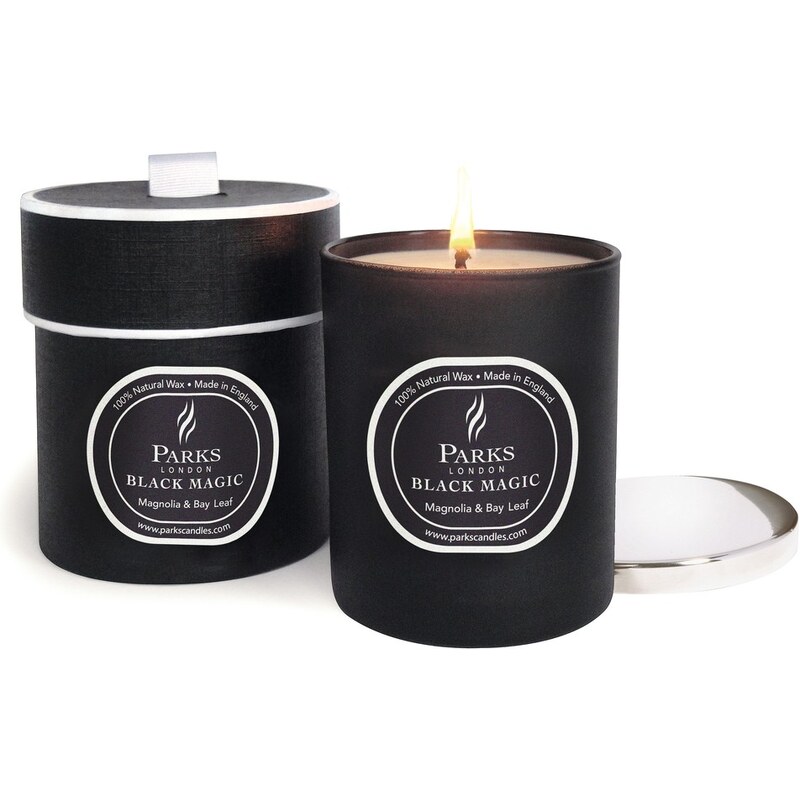 Svíčka s vůní magnolie a bobkového listu Parks Candles London Magic, 50 hodin hoření