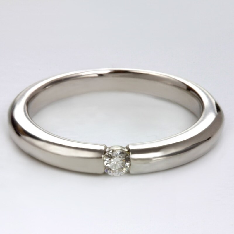 Zlatý prsten s diamantem KLENOTA kln1188