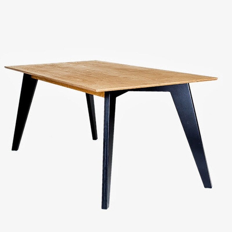 Jídelní stůl s černými nohami Radis Huh Oak, délka 150 cm