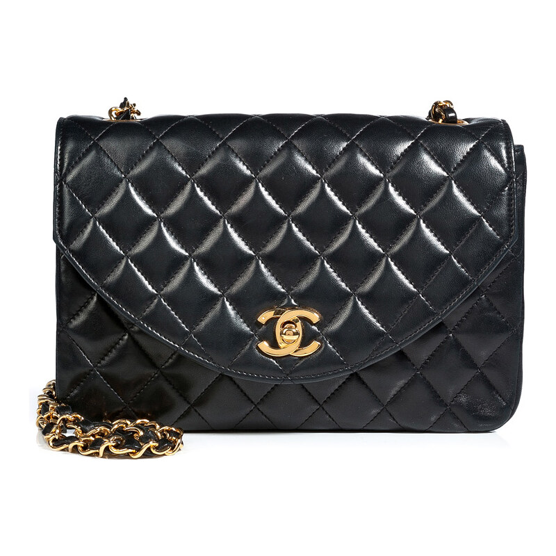 Chanel Vintage Jewelry Quilted Leather Round Flap Bag in Black