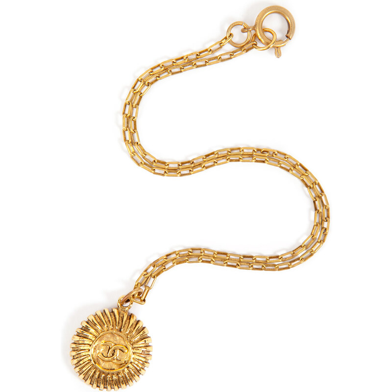 Chanel Vintage Jewelry Gold-Plated CC in Circle Small Chain Necklace