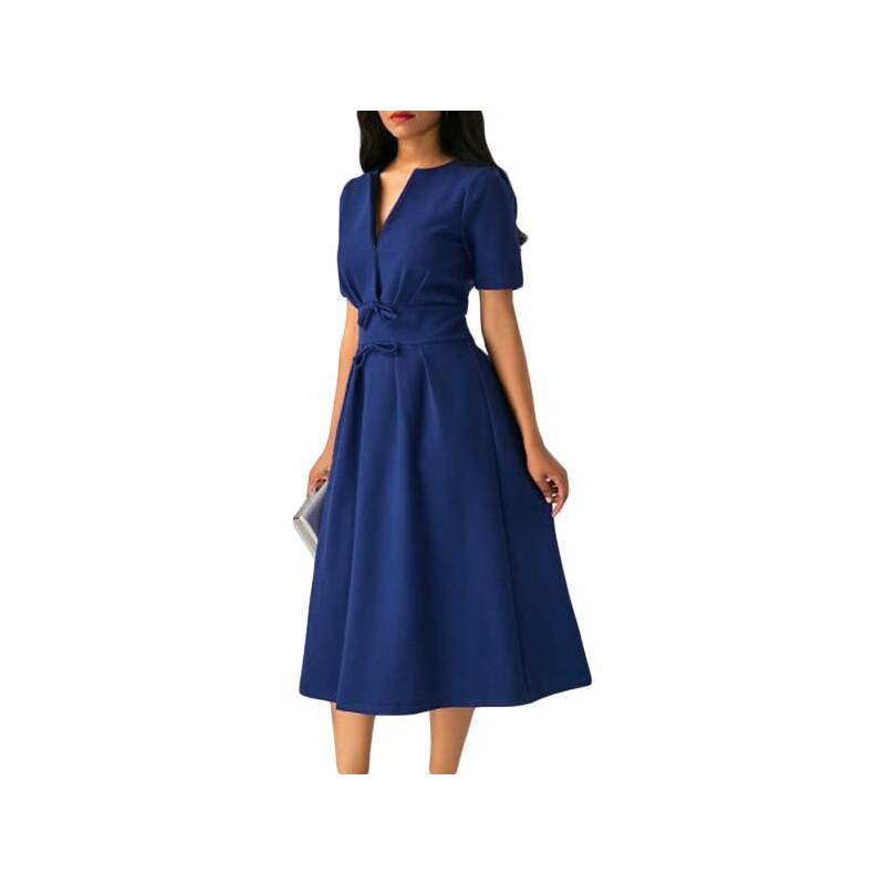 Tmavě modré šaty střední délky