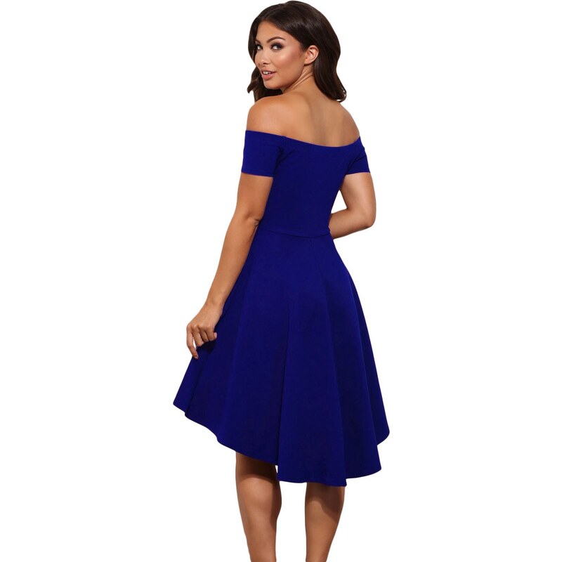 Modré šaty s volnou sukním