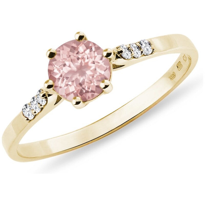 Zlatý prsten s růženínem a diamanty KLENOTA k0415013