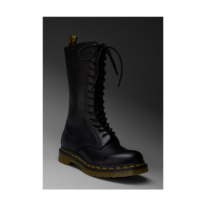 Dr. Martens Iconic 14 Eye Boot in Black