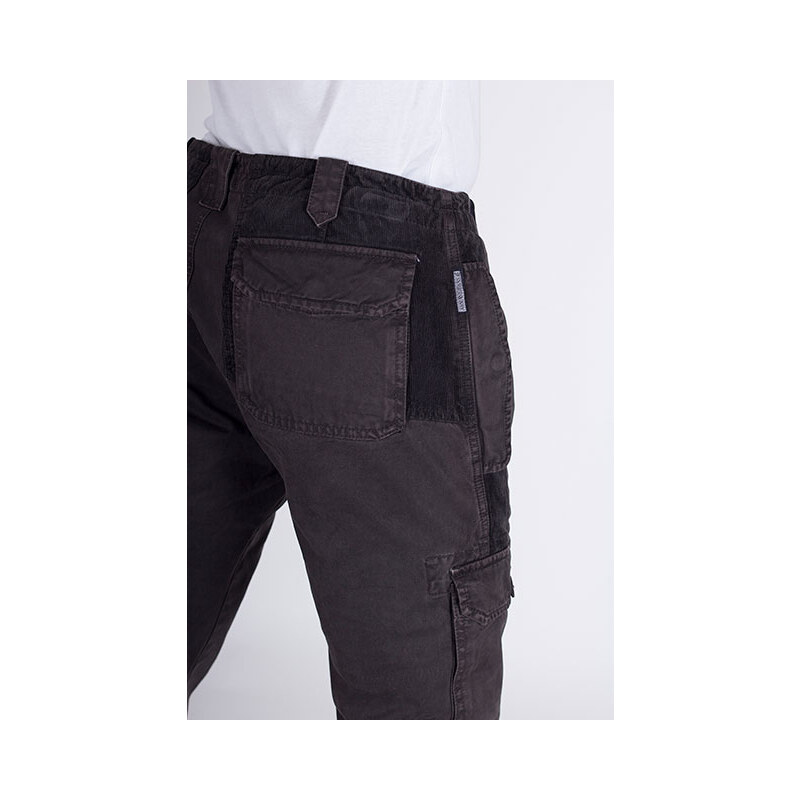 Značkové pánské hnědé džinové kalhoty Armani Jeans 48