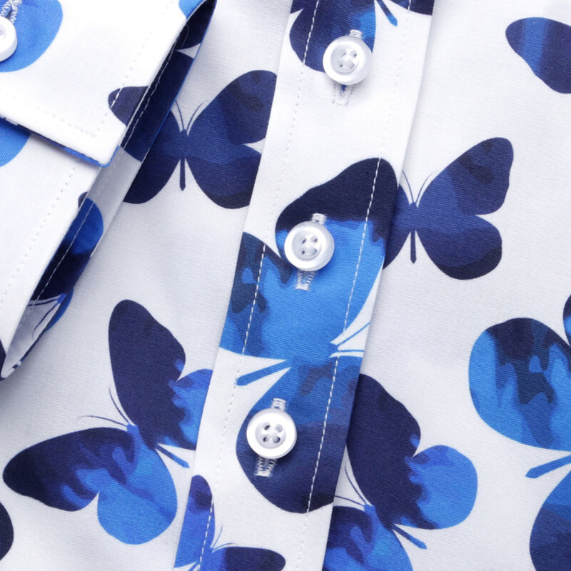 Dámská košile Willsoor 6644 v bílé barvě se vzorem modrých motýlků