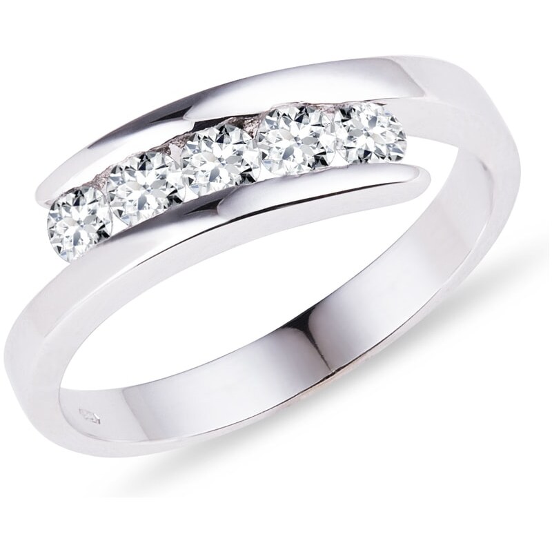 Diamantový zásnubní prsten KLENOTA K0569012