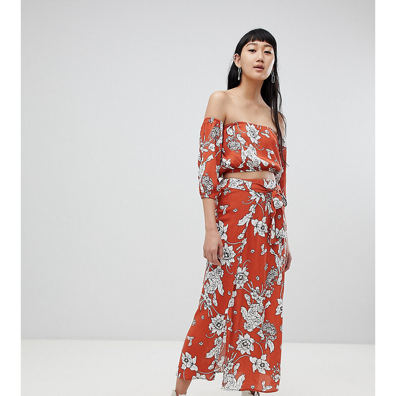 Pull&Bear co-ord floral print skirt in rust-Red 100031676