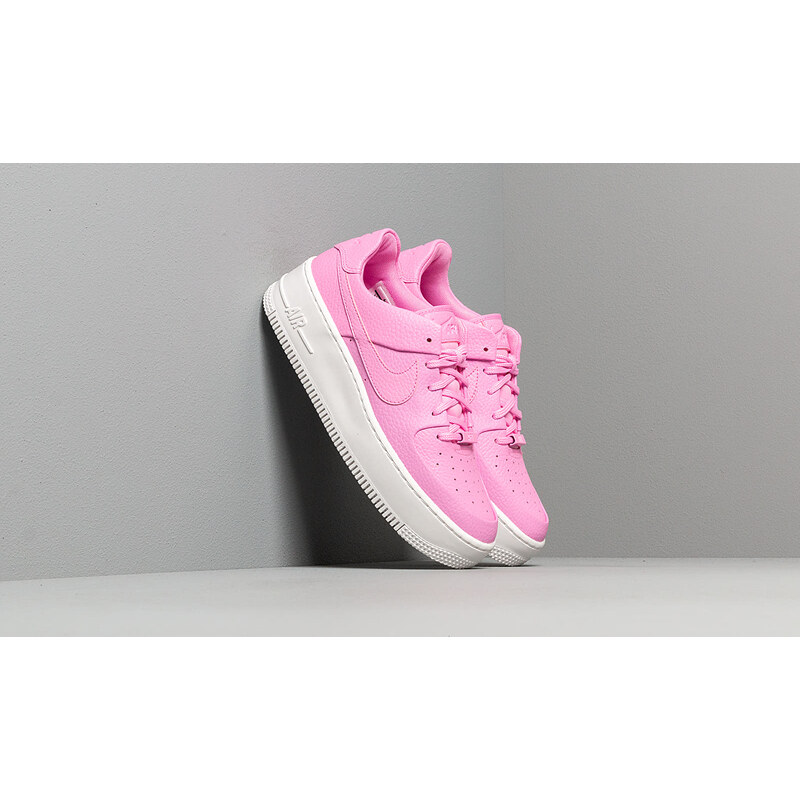 Air force 1 clearance psychic pink and white