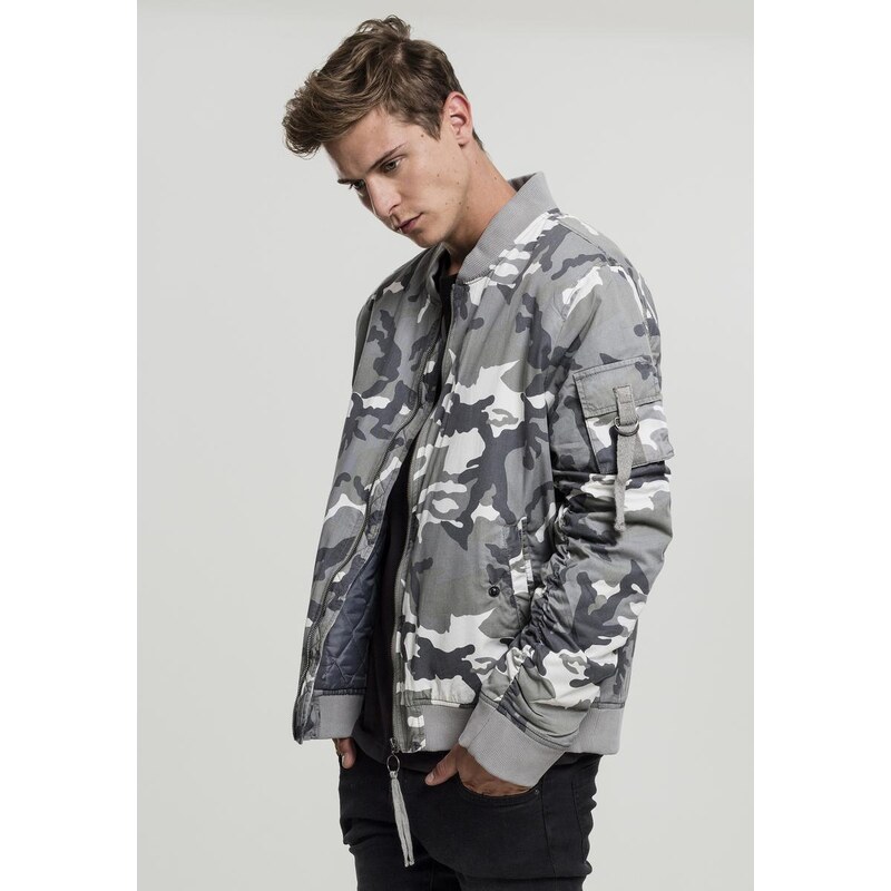 UC Men Vintage Camo Cotton Bomber Jacket snow camo