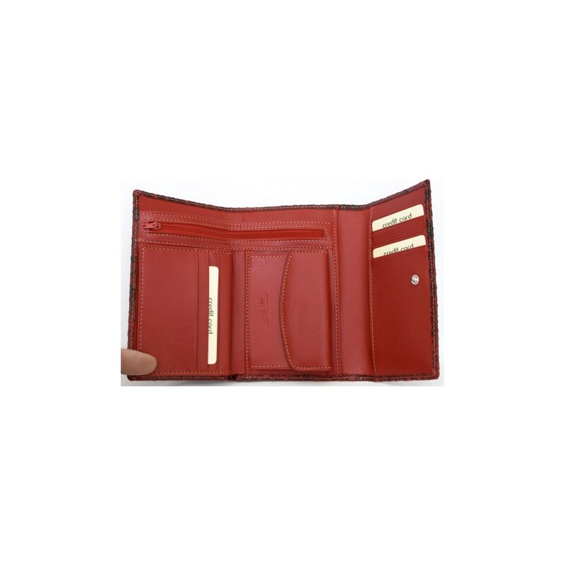 Červená peněženka z hovězí kůže s povrchovou úpravou jako hadí FLW