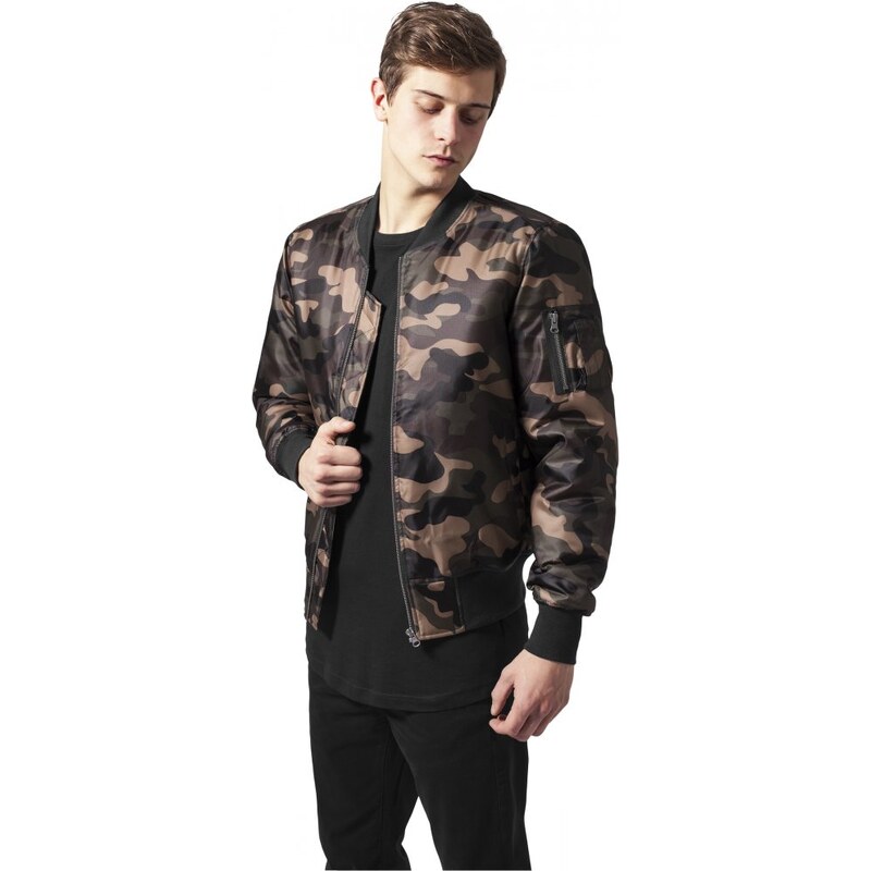 Tmavě maskáčová pánská bomber bunda Urban Classics